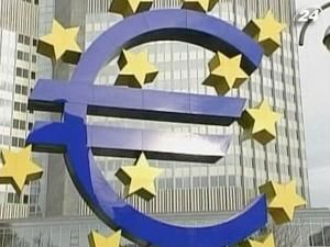 Тема тижня: 55% європейців не довіряють єдиній валюті Тема тижня: 55% європейців не довіряють єдиній валюті