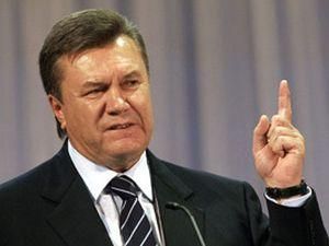 Янукович погрожує карати "каленим залізом" Янукович погрожує карати "каленим залізом"