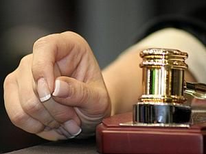 Німеччина: на аукціоні продали КПП Німеччина: на аукціоні продали КПП