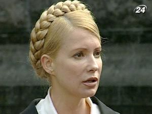 Янукович доручив правоохоронцям берегти Юлю Янукович доручив правоохоронцям берегти Юлю