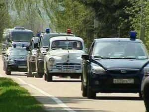 Президенти України і Росії приєдналися до учасників міжнародного автопробігу Президенти України і Росії приєдналися до учасників міжнародного автопробігу