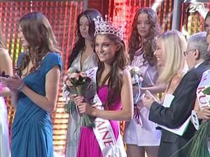 Міс Україна-2010 зніметься у новому фільмі Ван Дамма Міс Україна-2010 зніметься у новому фільмі Ван Дамма