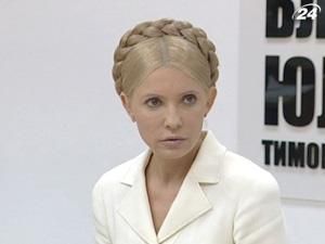 Тимошенко вимагає зустрічі з Януковичем Тимошенко вимагає зустрічі з Януковичем