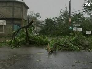 Жертвами урагану “Карл” у Мексиці стали 2 людей Жертвами урагану “Карл” у Мексиці стали 2 людей