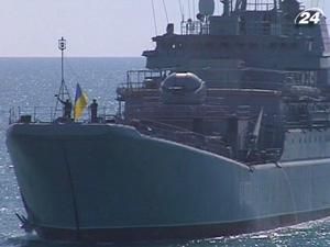 Під час військових навчань в Криму важко поранено четверо членів екіпажу судна Під час військових навчань в Криму важко поранено четверо членів екіпажу судна