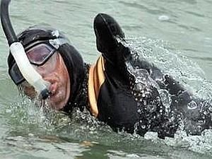 Француз, якому ампутували руки і ноги, переплив Ла-Манш Француз, якому ампутували руки і ноги, переплив Ла-Манш