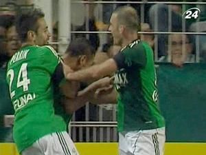 "Сент-Етьєн" розгромив "Монпельє" і вийшов на 1 місце "Сент-Етьєн" розгромив "Монпельє" і вийшов на 1 місце