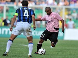 Дзанетті отримав травму в матчі проти "Палермо" Дзанетті отримав травму в матчі проти "Палермо"