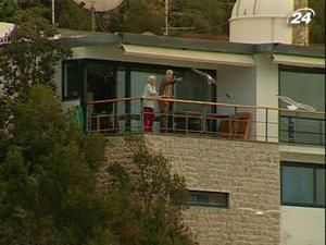 Мешканці острова називають Casa Rosanna "Скляним кубом" Мешканці острова називають Casa Rosanna "Скляним кубом"