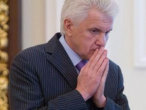 Литвин нервує, коли його питають про Пукача Литвин нервує, коли його питають про Пукача