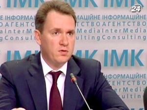 БЮТ та регіонали керуватимуть майже однаковою кількістю ТВК БЮТ та регіонали керуватимуть майже однаковою кількістю ТВК