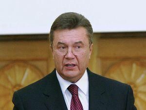 Янукович: Я маю врятувати економіку держави Янукович: Я маю врятувати економіку держави