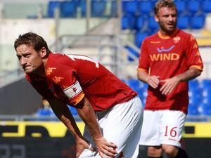 Де Россі та Тотті проти "Брешії" не зіграють Де Россі та Тотті проти "Брешії" не зіграють