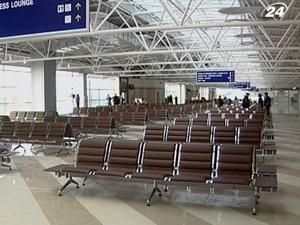 В аеропорту "Бориспіль" відкрили новий термінал "F" В аеропорту "Бориспіль" відкрили новий термінал "F"
