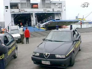 В Італії в порту вилучили 7 тонн вибухівки В Італії в порту вилучили 7 тонн вибухівки