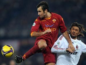 Вучініч спробує допомогти "Ромі" у грі з "Брешією" Вучініч спробує допомогти "Ромі" у грі з "Брешією"