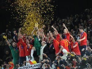 Гравцям збірної Іспанії не заплатили по 600 тисяч Гравцям збірної Іспанії не заплатили по 600 тисяч