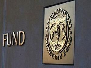 100 тисяч українців попросили МВФ контролювати кредитні махінації 100 тисяч українців попросили МВФ контролювати кредитні махінації