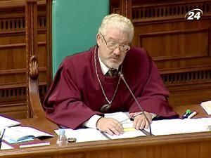 КСУ розпочав розгляд конституційності політреформи 2004 р. КСУ розпочав розгляд конституційності політреформи 2004 р.