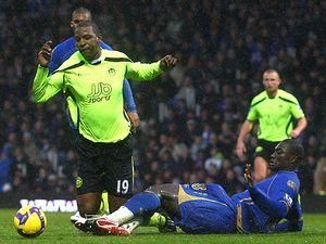 Татуса Брамбла, якого підозрюють у згвалтуванні, відпустили під заставу Татуса Брамбла, якого підозрюють у згвалтуванні, відпустили під заставу