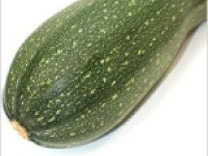 У США жінка відбивалась від ведмедя кабачком У США жінка відбивалась від ведмедя кабачком