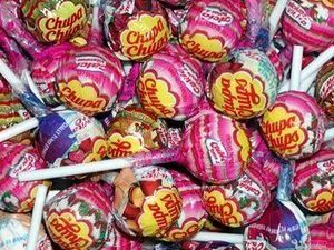 У Петербурзі таджики підпільно виготовляли Chupa Chups У Петербурзі таджики підпільно виготовляли Chupa Chups