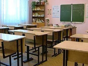 У Рівненській області у школі на перерві помер десятикласник У Рівненській області у школі на перерві помер десятикласник