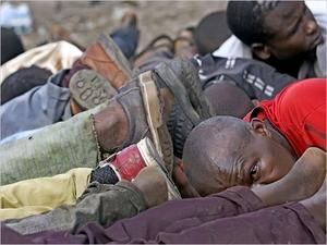 Кенія: поліція арештувала членів злочинної релігійної секти Кенія: поліція арештувала членів злочинної релігійної секти