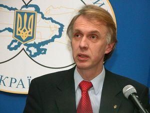 До "Нашої України" приєднався колишній міністр закордонних справ До "Нашої України" приєднався колишній міністр закордонних справ