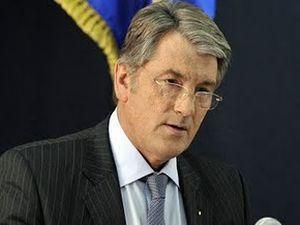 Ющенко просить владу не повертати авторитаризм в Україні Ющенко просить владу не повертати авторитаризм в Україні