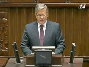 Президент Польщі Броніслав Коморовський вперше з візитом відвідає Україну Президент Польщі Броніслав Коморовський вперше з візитом відвідає Україну