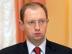 Яценюк: Президент має займатися політикою, а прем'єр - економікою Яценюк: Президент має займатися політикою, а прем'єр - економікою