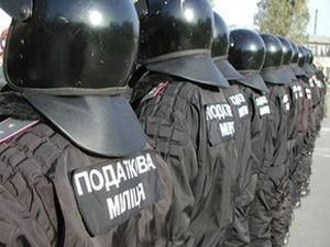 У Бердянську "маски-шоу" із податкової відкрили вогонь по людях (ВІДЕО) У Бердянську "маски-шоу" із податкової відкрили вогонь по людях (ВІДЕО)