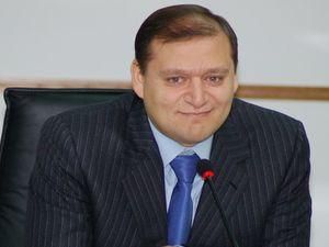 Азаров похвалив Добкіна за чистоту в Харкові Азаров похвалив Добкіна за чистоту в Харкові