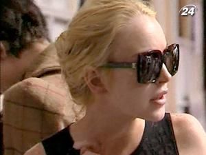 Ліндсей Лохан відкупилася від чергового тюремного ув'язнення Ліндсей Лохан відкупилася від чергового тюремного ув'язнення