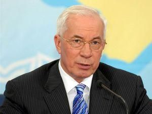 Азаров просить Польщу допомогти із інтеграцією в ЄС Азаров просить Польщу допомогти із інтеграцією в ЄС