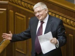 Чечетов: Тимошенко брала зовнішні кредити для власного збагачення