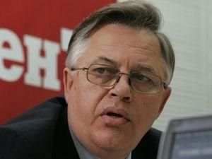 Симоненко кличе жінок іти у владу Симоненко кличе жінок іти у владу