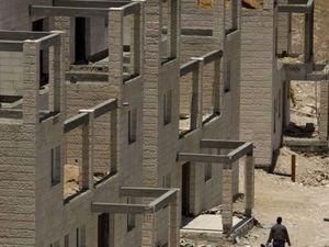 На Західному березі річки Йордан палестинці обстріляли автомобіль ізраїльтян На Західному березі річки Йордан палестинці обстріляли автомобіль ізраїльтян