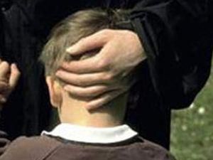 У Петербурзі чоловік зґвалтував, а потім убив 10-річну дитину У Петербурзі чоловік зґвалтував, а потім убив 10-річну дитину