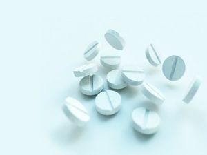 У Луганську в аптеках продавали наркотики у таблетках для схуднення У Луганську в аптеках продавали наркотики у таблетках для схуднення