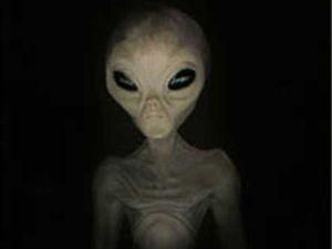 Інопланетяни вже понад 60 років знешкоджують ядерну зброю США та Великобританії Інопланетяни вже понад 60 років знешкоджують ядерну зброю США та Великобританії