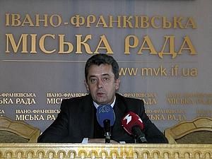 УНП висунула Віктора Анушкевичуса кандидатом на посаду мера Івано-Франківська УНП висунула Віктора Анушкевичуса кандидатом на посаду мера Івано-Франківська