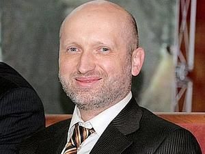 На Турчинова подають в суд через псування репутації На Турчинова подають в суд через псування репутації