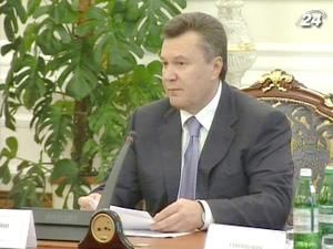 Янукович підписав зміни у бюджеті, які збільшать фінансування виборів Янукович підписав зміни у бюджеті, які збільшать фінансування виборів