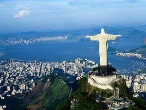 У Бразилії банкіри пішли у безстроковий страйк У Бразилії банкіри пішли у безстроковий страйк