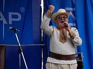 У Луцьку у ДТП загинув відомий шоумен У Луцьку у ДТП загинув відомий шоумен