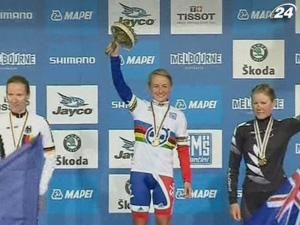 Британська велосипедистка Емма Пулі стала чемпіонкою світу Британська велосипедистка Емма Пулі стала чемпіонкою світу