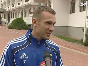 Шевченко відсвяткував день народження перед матчем з "Шерифом" Шевченко відсвяткував день народження перед матчем з "Шерифом"