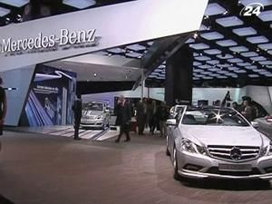 У Парижі відкрилася одна з найбільших виставок авто у світі У Парижі відкрилася одна з найбільших виставок авто у світі